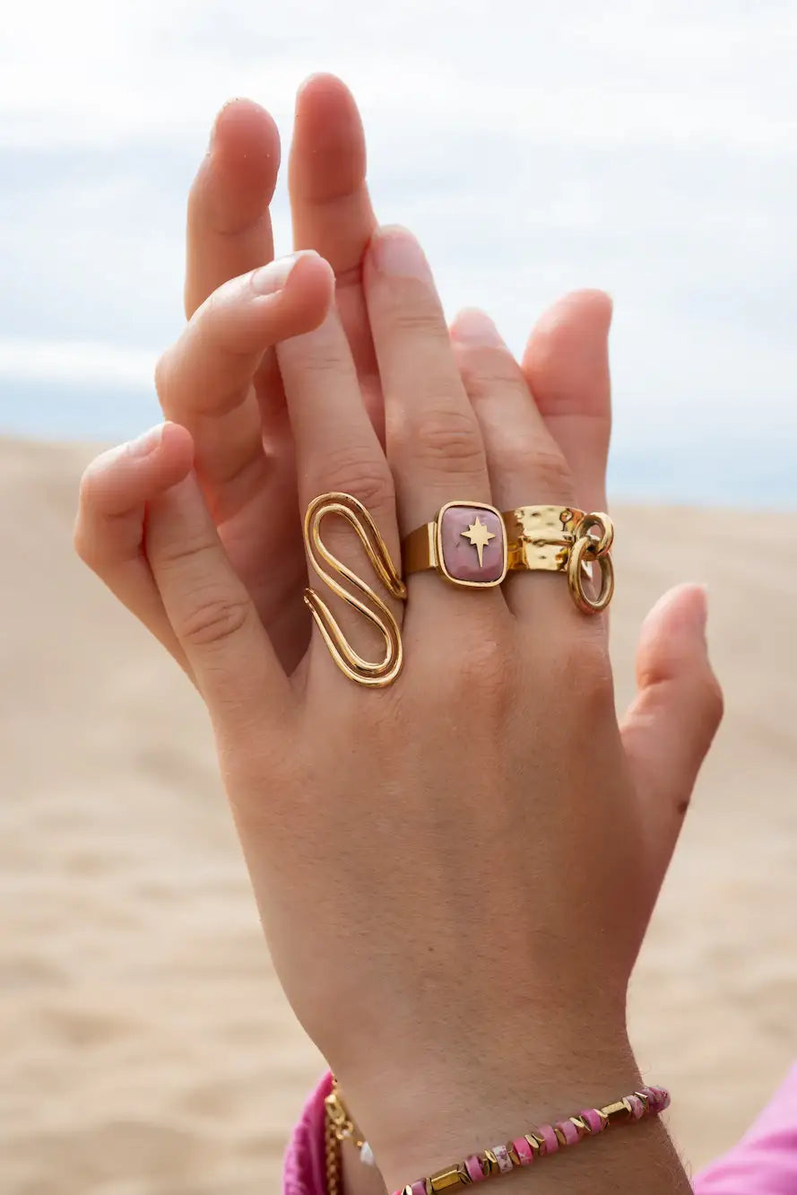 Bijoux en acier inoxydable hypoallergénique pour femmes à prix abordables