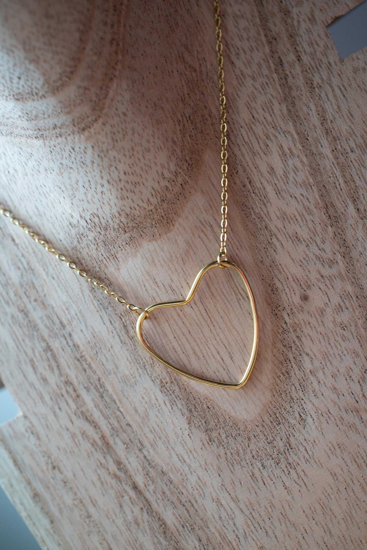 Collier en forme de cœur